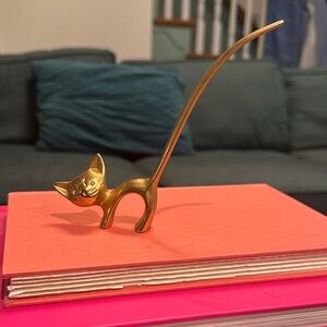 Vintage Gold Cat Figurine Ring Holder